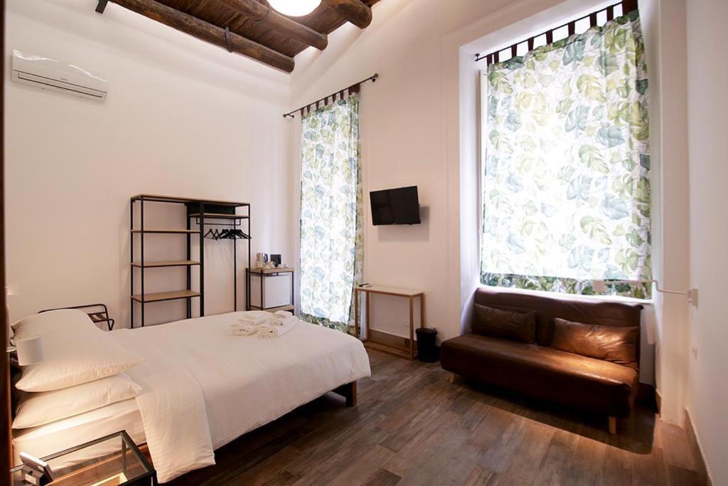 Antica Residenza Fusco Ξενοδοχείο Νάπολη Εξωτερικό φωτογραφία