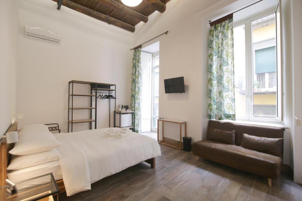 Antica Residenza Fusco Ξενοδοχείο Νάπολη Εξωτερικό φωτογραφία